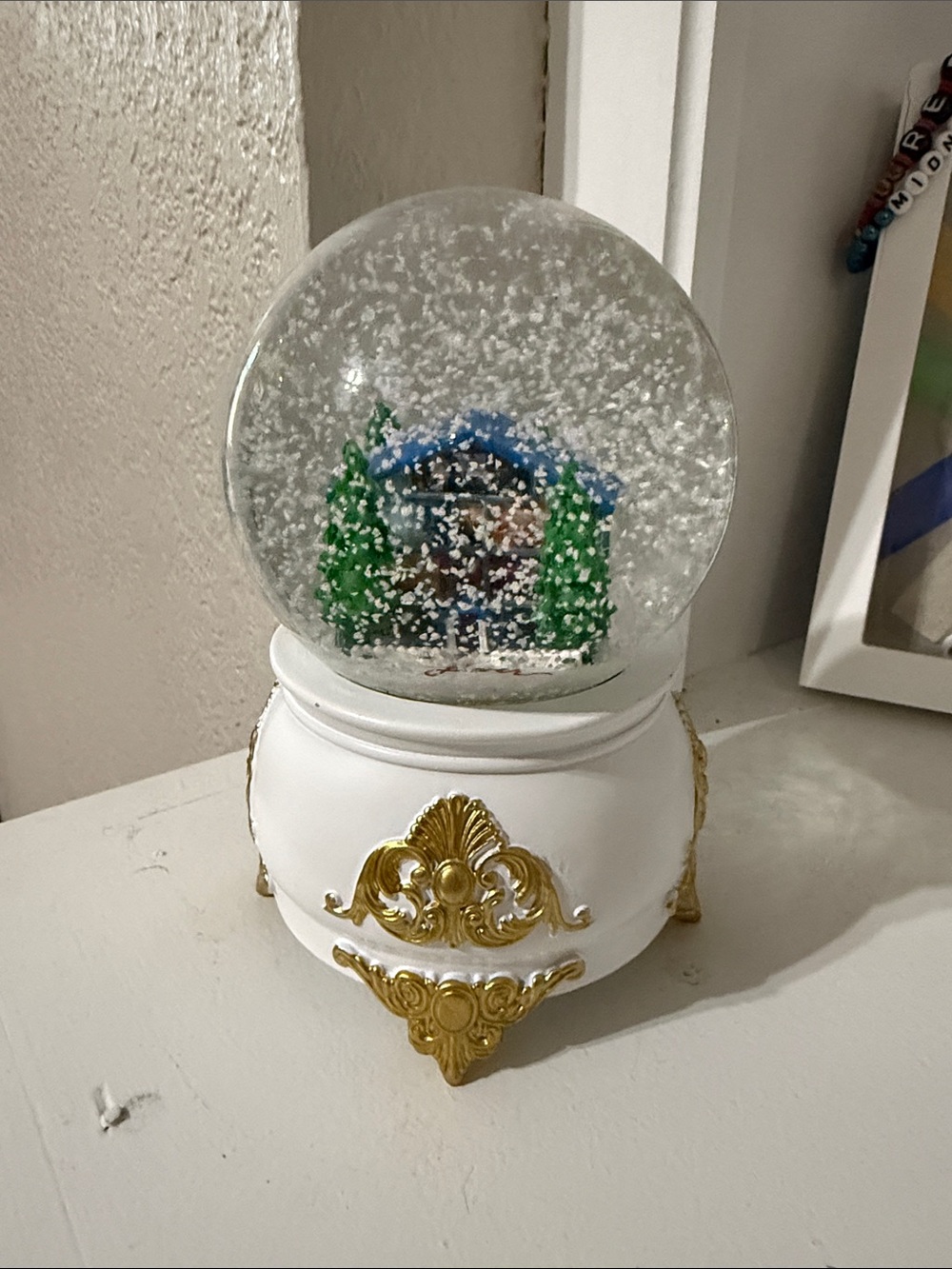 Taylor Swift Lover Snow Globe